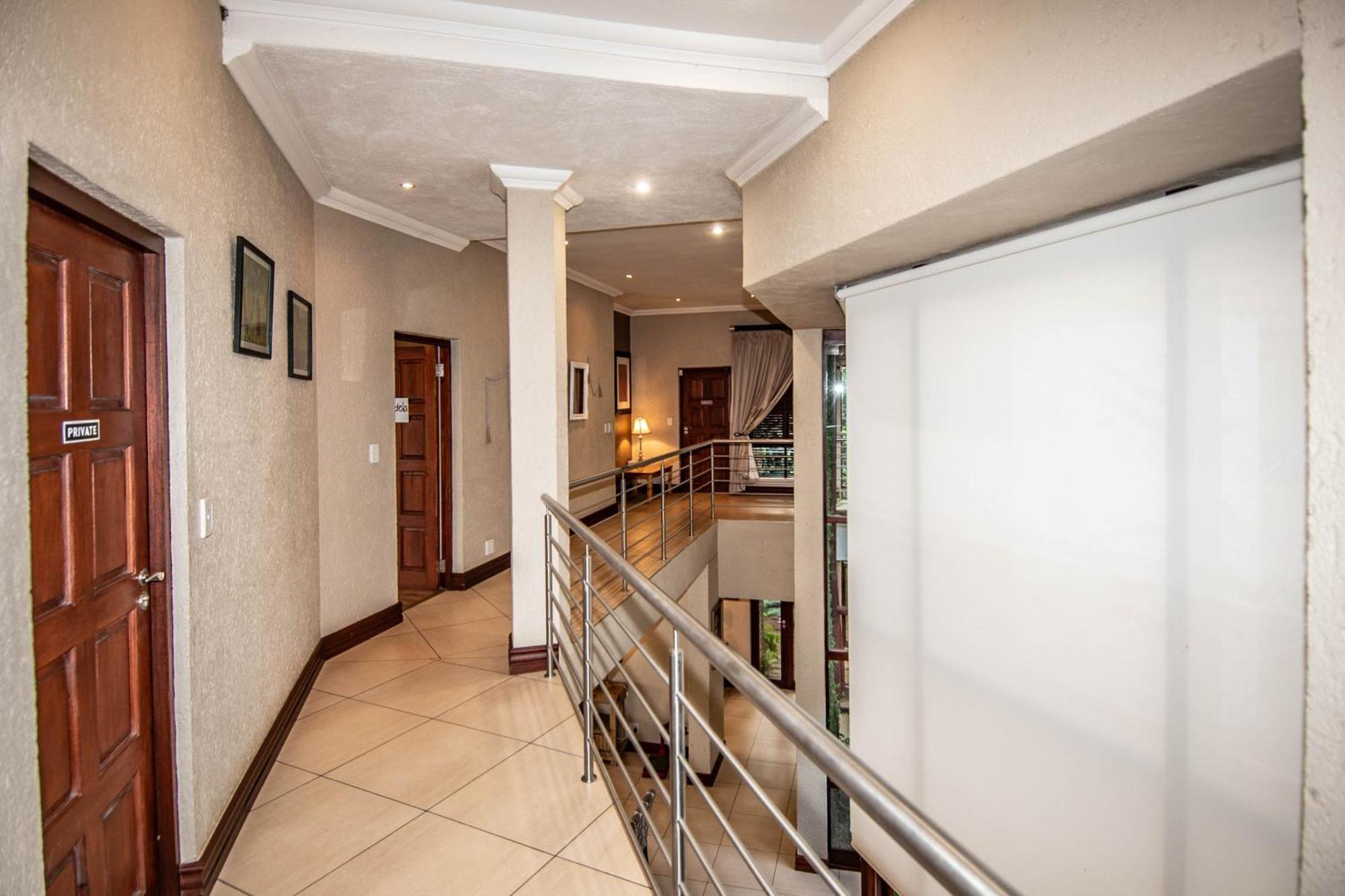 7 Saint Andrew Hotell White River Eksteriør bilde