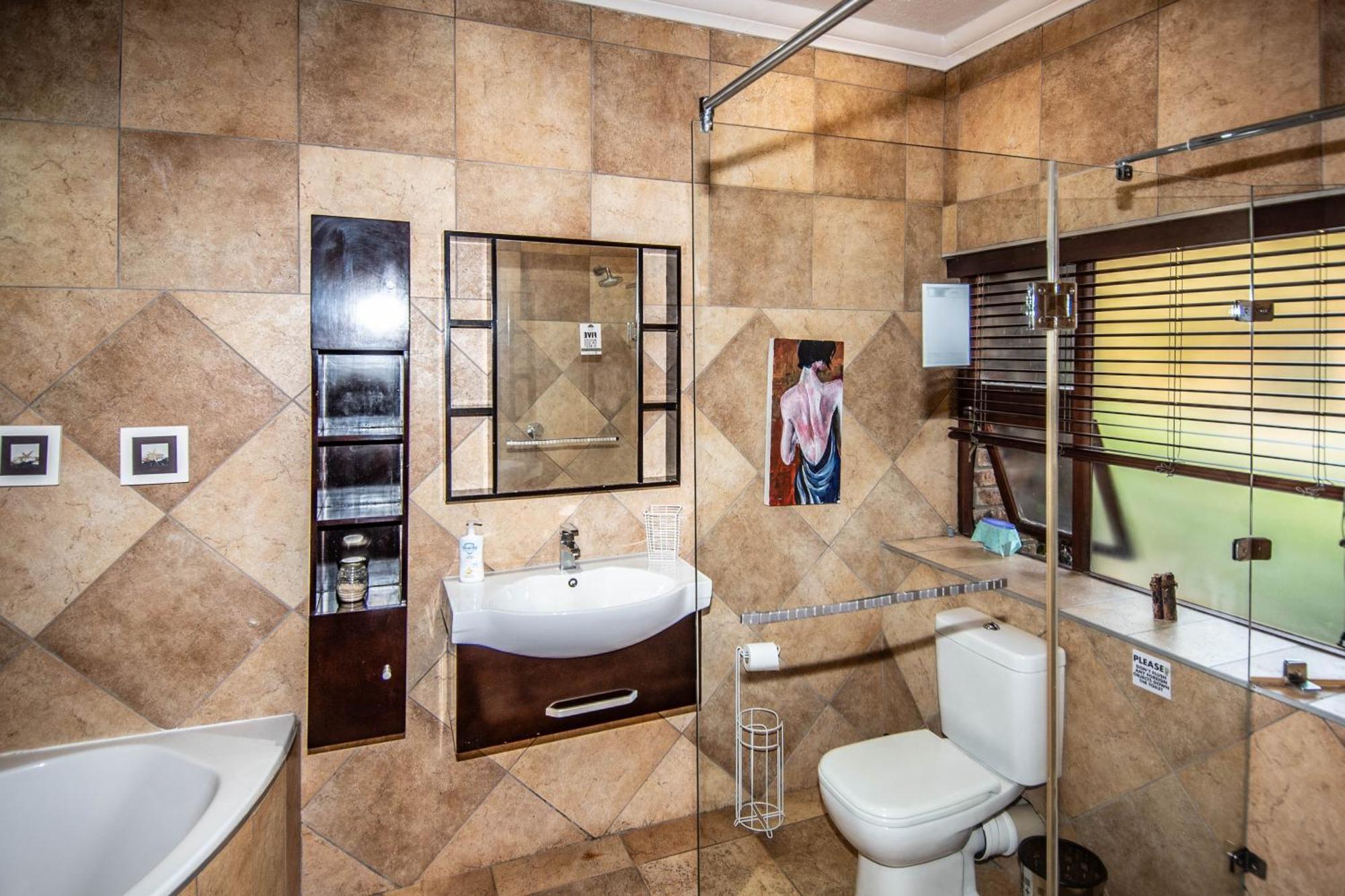7 Saint Andrew Hotell White River Eksteriør bilde